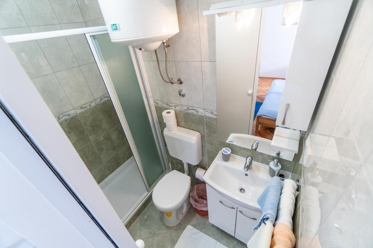 Apartments And Rooms By The Sea Palit, Rab - 5010 מראה חיצוני תמונה