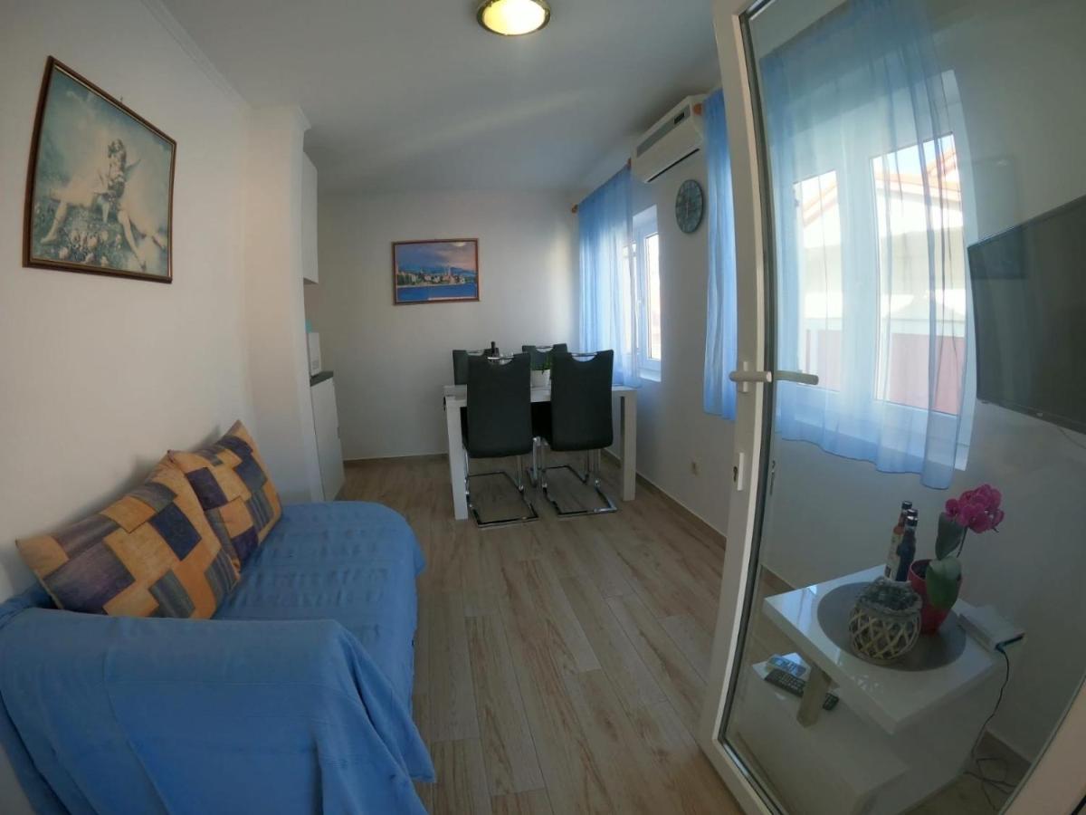 Apartments And Rooms By The Sea Palit, Rab - 5010 מראה חיצוני תמונה